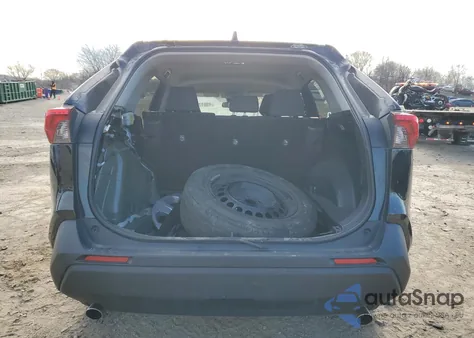 2021 Toyota Rav4 Le z USA, uszkodzony, nr VIN 2T3H1RFV4MW155160